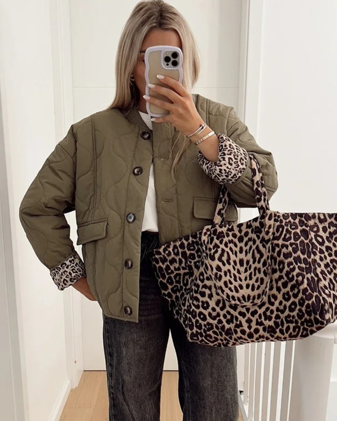 Jaerene – Elegante Jacke Mit Leoparden Muster Und Futter