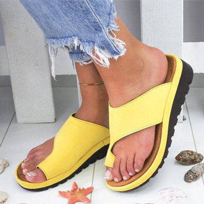 Zehensandalen mit Kreuzband | Ergonomische Sohle | Lässiger Komfort