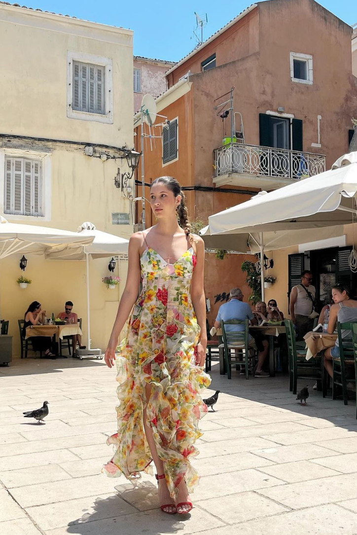 Velora ™ | Chiffon-Maxikleid mit Rosenprint und Schlitz