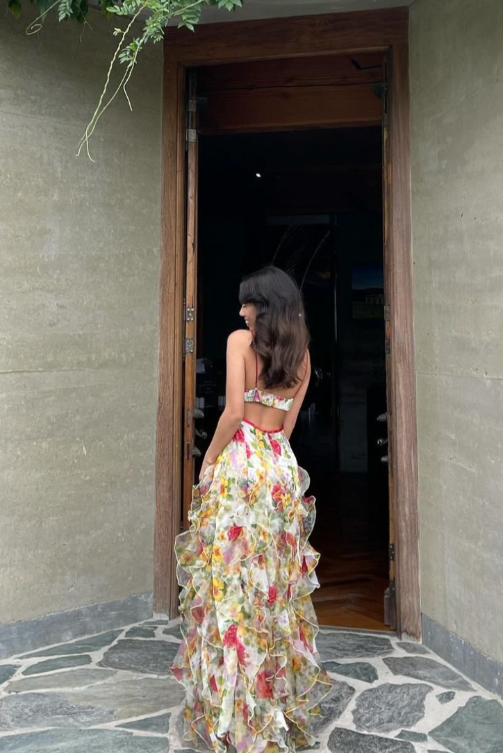 Velora ™ | Chiffon-Maxikleid mit Rosenprint und Schlitz