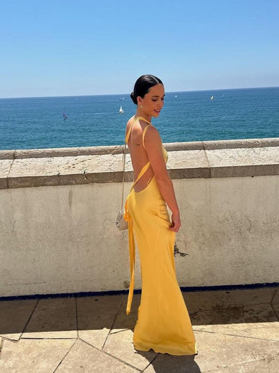 Caroline - Rückenfreies Maxikleid