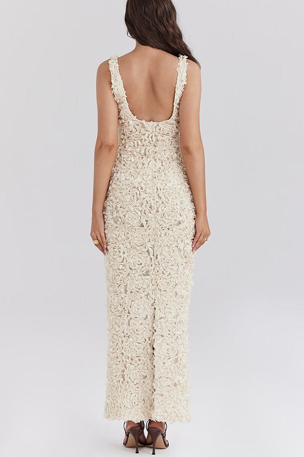 Lyra - Rückenfreies Maxikleid mit Blumenmuster