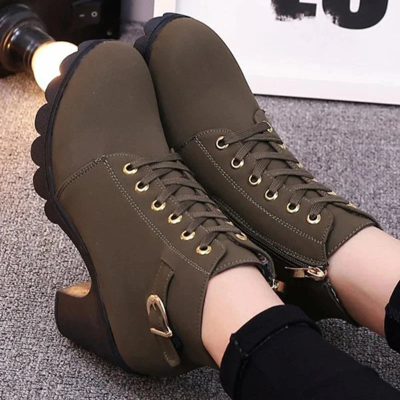 Olivia Sandaletten | Elegante Sandaletten mit Blockabsatz und Schnürsenkeln