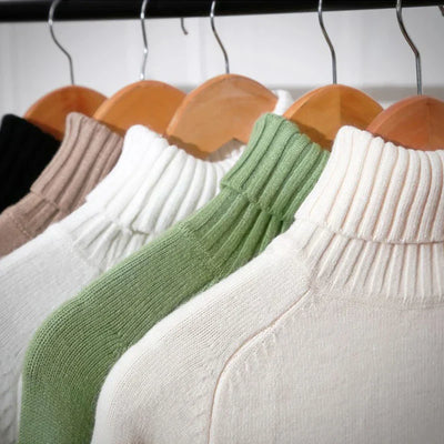 Klassischer Rollkragenpullover für Damen