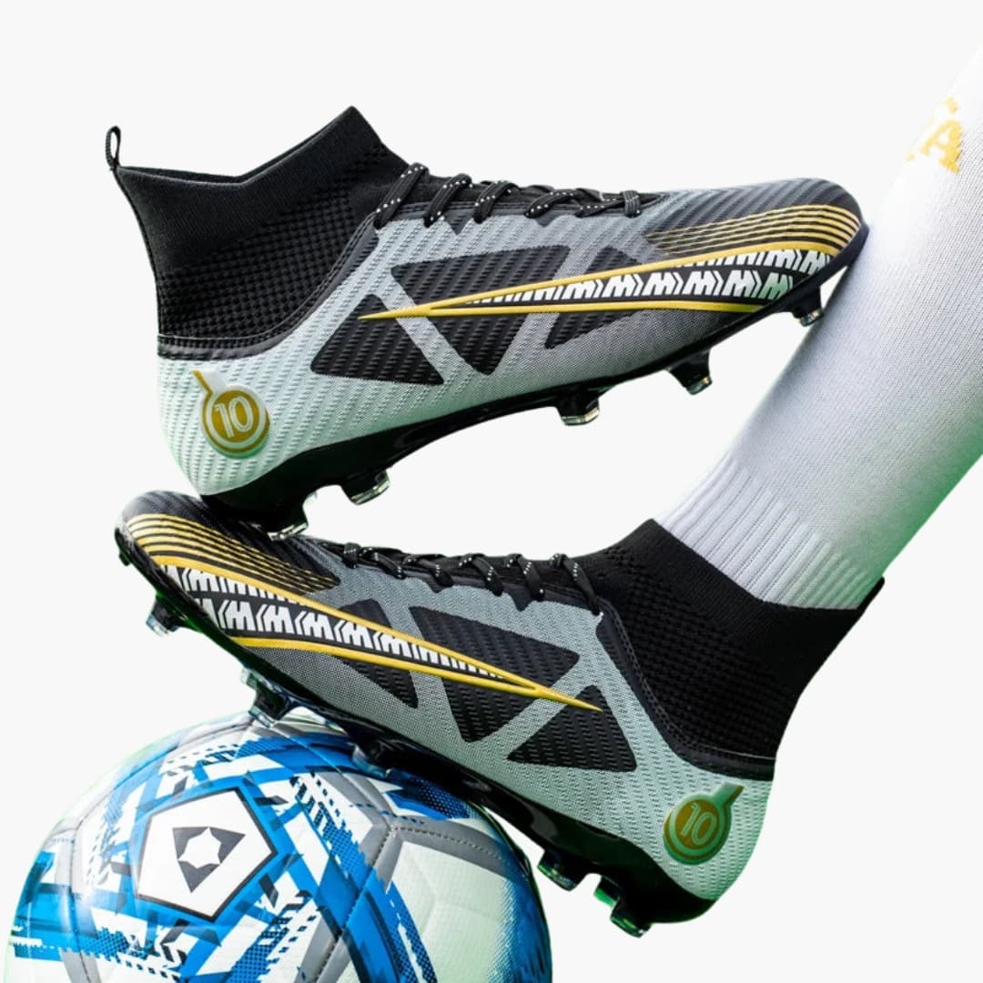 Herren Fußballschuhe mit Struktur-Oberfläche und Schnürung