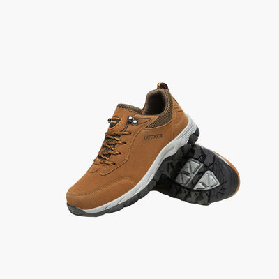 Herren schuhe mit Schnürverschluss und Profilsohle