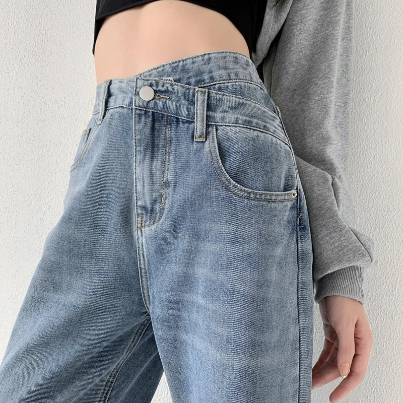 Laura | Entspannte Mom Jeans mit weitem Bein