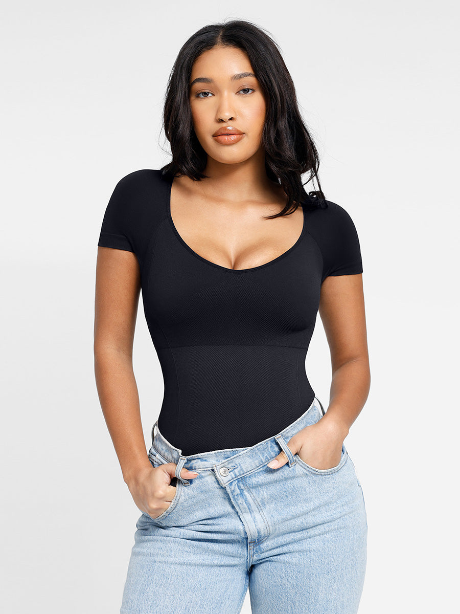 Kurzärmliger Bodysuit mit figurformender Wirkung