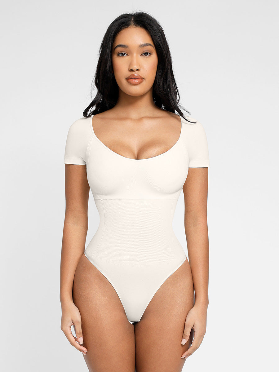 Kurzärmliger Bodysuit mit figurformender Wirkung