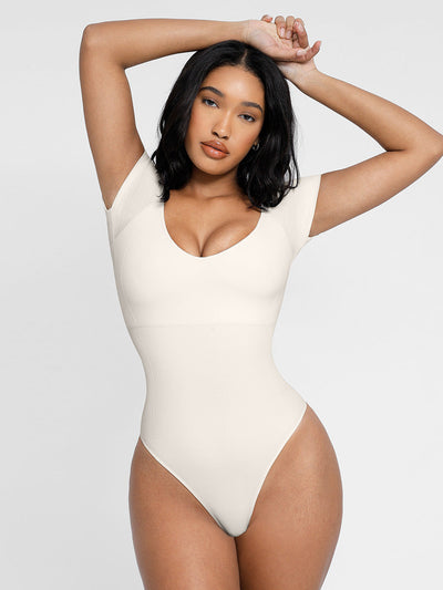 Kurzärmliger Bodysuit mit figurformender Wirkung