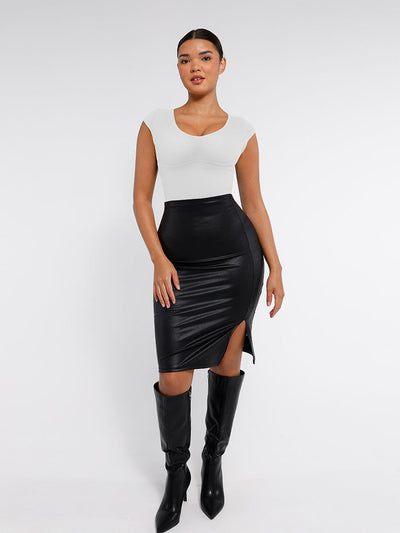 Nahtloser, bauchformender Body mit tiefem V-Ausschnitt