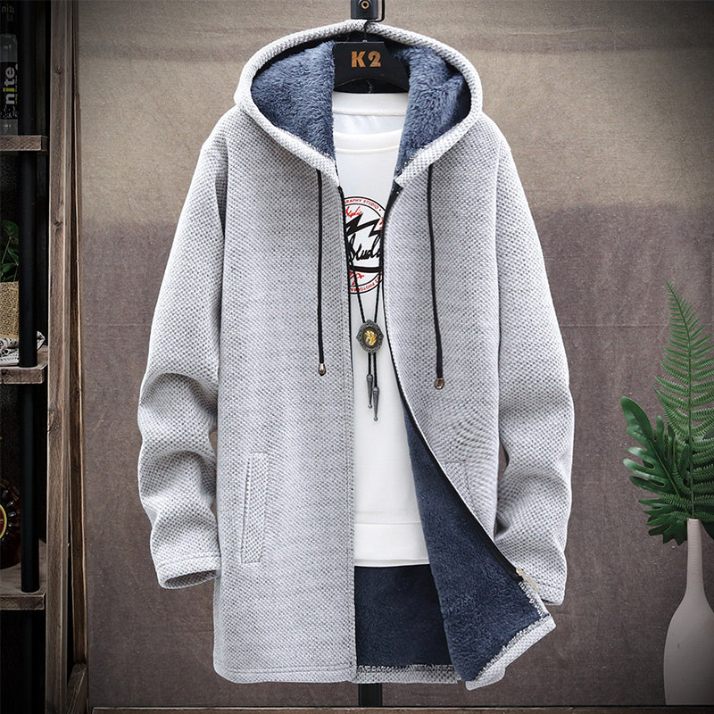 Warme Strickjacke mit Kapuze für Herren