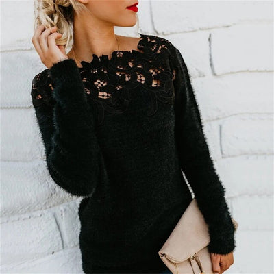 Winterpullover mit Blumen und Spitze