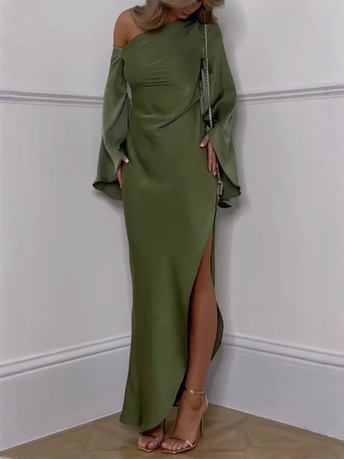 Asyntha™ | Maxikleid mit Glockenärmeln und einer Schulter