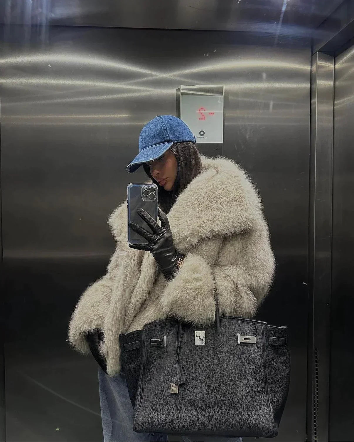 Daintee-Mantel aus Kunstpelz