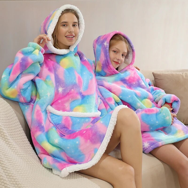 Kapuzenpulli mit Decke für Mutter und Tochter