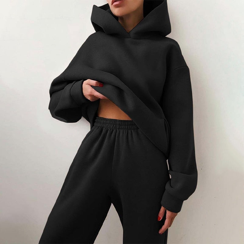 Zweiteiler für Damen - Leichtes Twin-Set mit Kapuzenpullover und Jogger für den Sommer