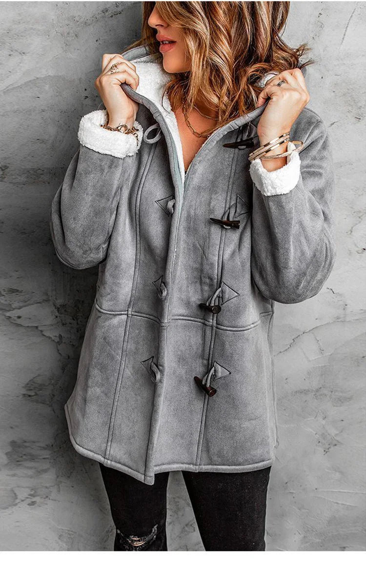 Mittellange Jacke mit Knopf und Kapuze