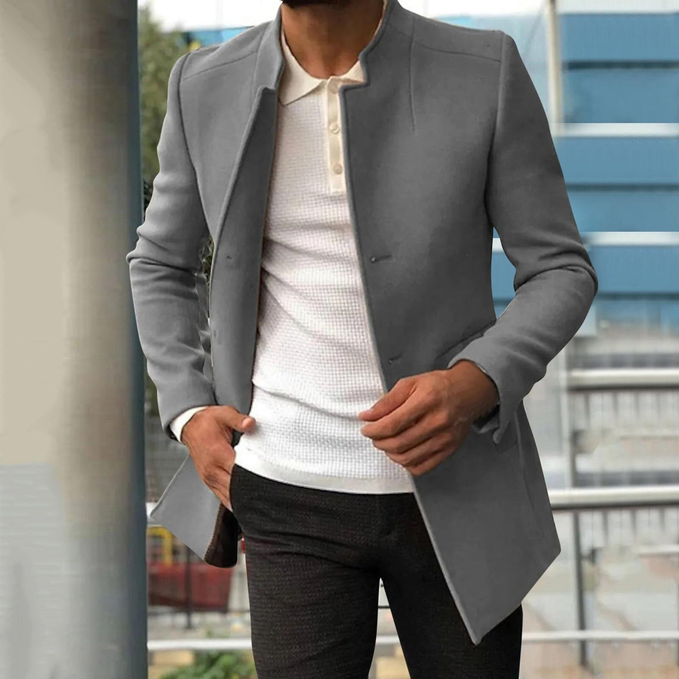 Eleganter unifarbener Mantel für Männer