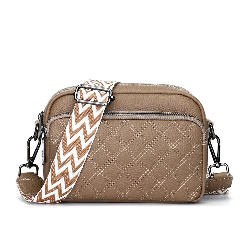 Belle | Raffinierte PU Lederachsen Tasche