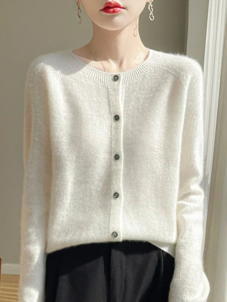 Gekürzte Strickjacke mit Knopfleiste für Frauen