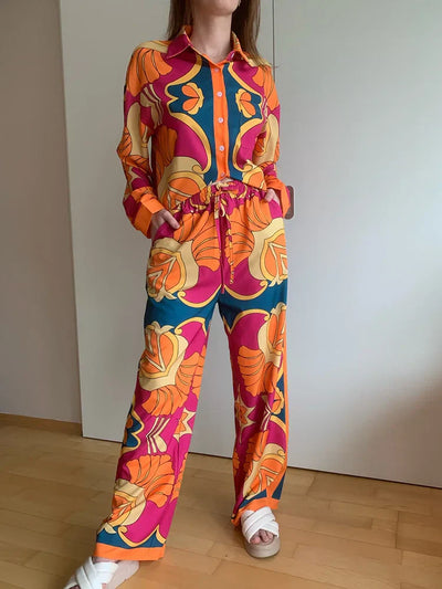 Amalia Eleganter Anzug | Elastische Hose und Blusen-Set mit Sommerblumenmuster