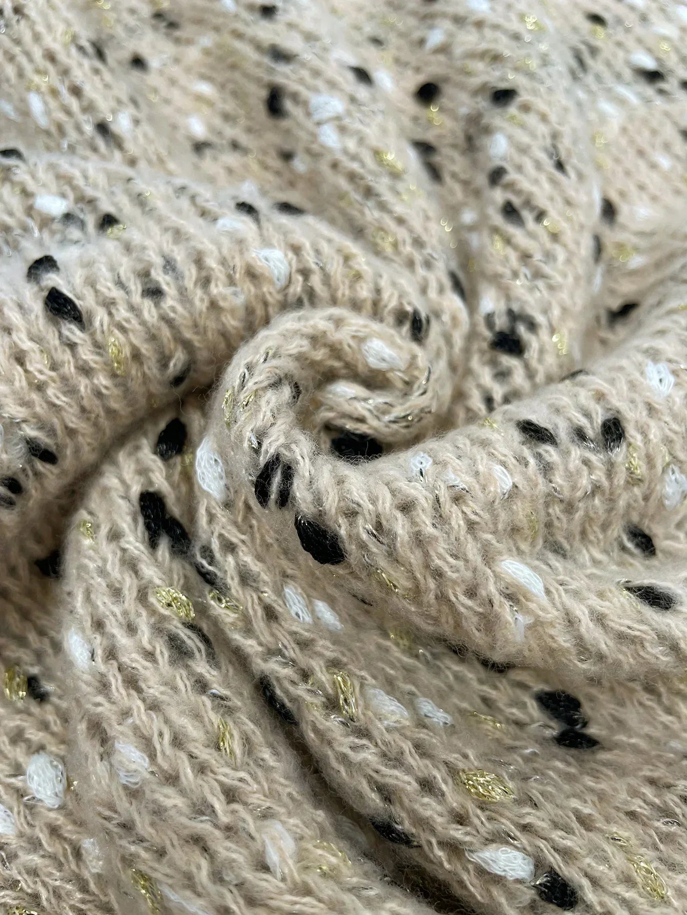 Eleganter Rundhals-Strickpullover für Frauen