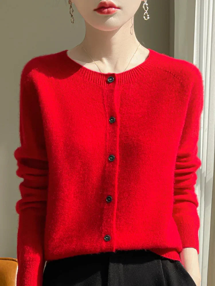 Gekürzte Strickjacke mit Knopfleiste für Frauen
