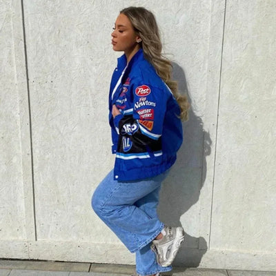 Freya | Varsity-Rennjacke mit Sponsor-Prints