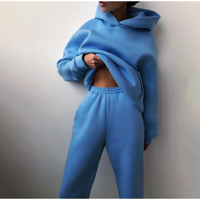 Zweiteiler für Damen - Leichtes Twin-Set mit Kapuzenpullover und Jogger für den Sommer