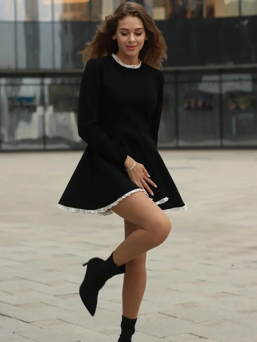 Billie™ | Anmutiges schwarzes Kleid