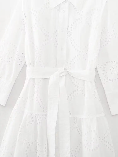 Andrea Lace Kleid | Stilvolles modernes Damenkleid mit langen Ärmeln und Gürtel