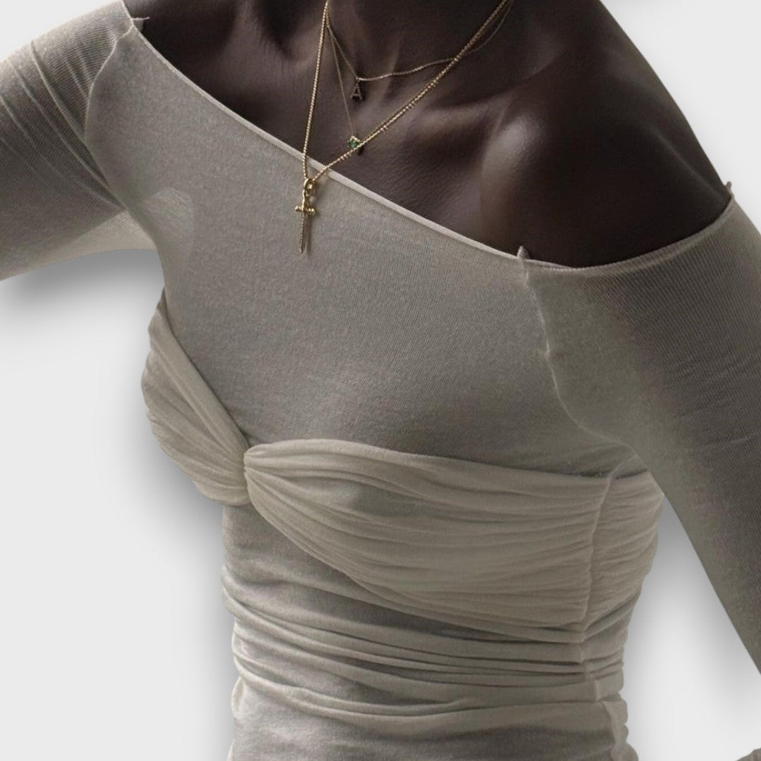 Glea – Transparenter Mesh-Top mit modernem Twist