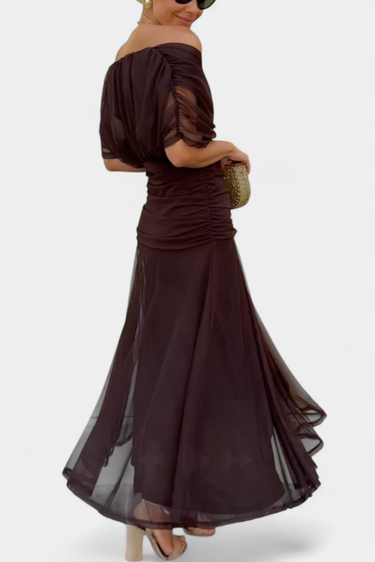 Alondra Maxikleid mit kreativem Blumenprint und V-Ausschnitt