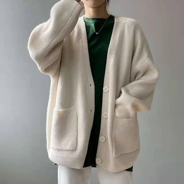Langärmelige Strickjacke mit Knöpfen für Frauen