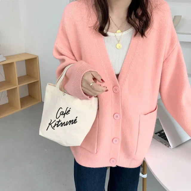 Langärmelige Strickjacke mit Knöpfen für Frauen