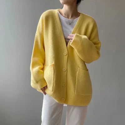 Langärmelige Strickjacke mit Knöpfen für Frauen