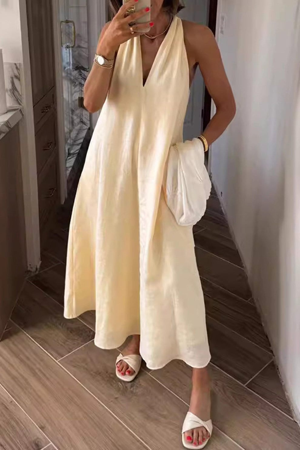 SunEase Sommerkleid mit Schößchen, V-Ausschnitt und Taschen – Lässige Eleganz