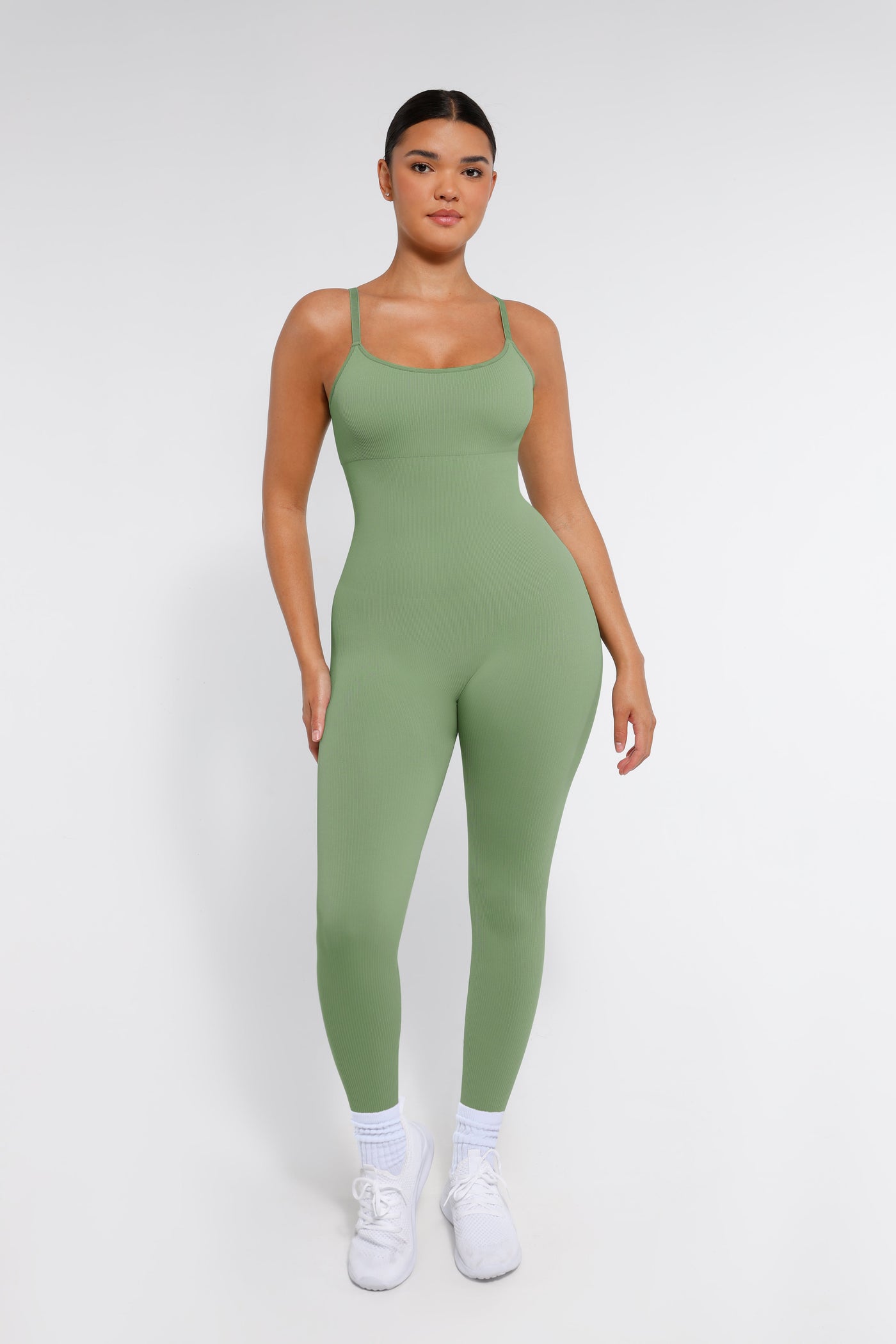 Nahtloser Shapewear-Jumpsuit mit Spaghettiträgern