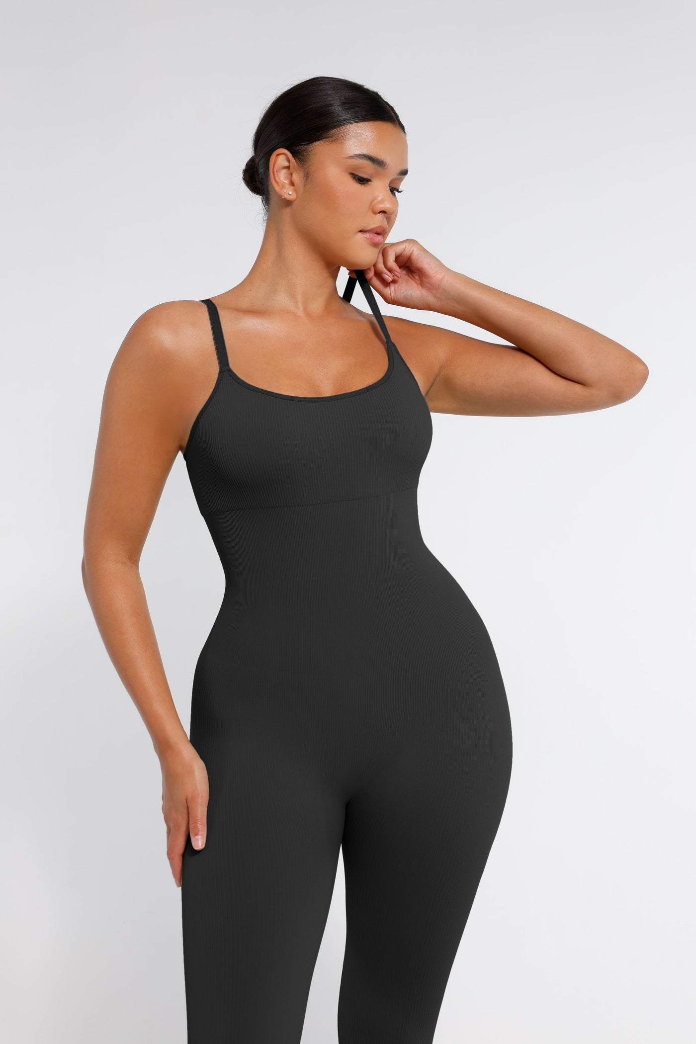 Nahtloser Shapewear-Jumpsuit mit Spaghettiträgern