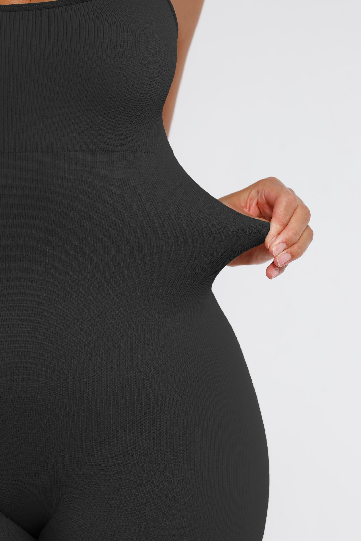 Nahtloser Shapewear-Jumpsuit mit Spaghettiträgern