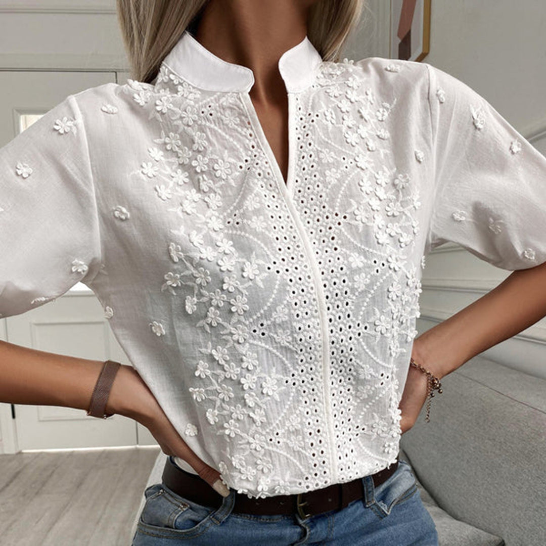 Blusenshirt für Damen - Elegantes Weißes Top mit Stehkragen für den Sommer