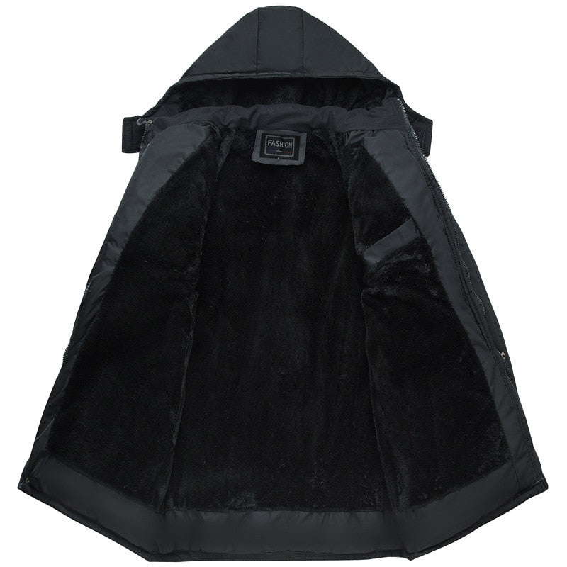 Elegante isolierte Winterjacke für Männer