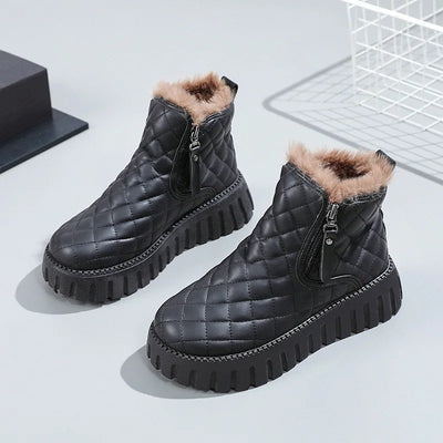 Stepppelzstiefel mit klobiger Sohle für Damen