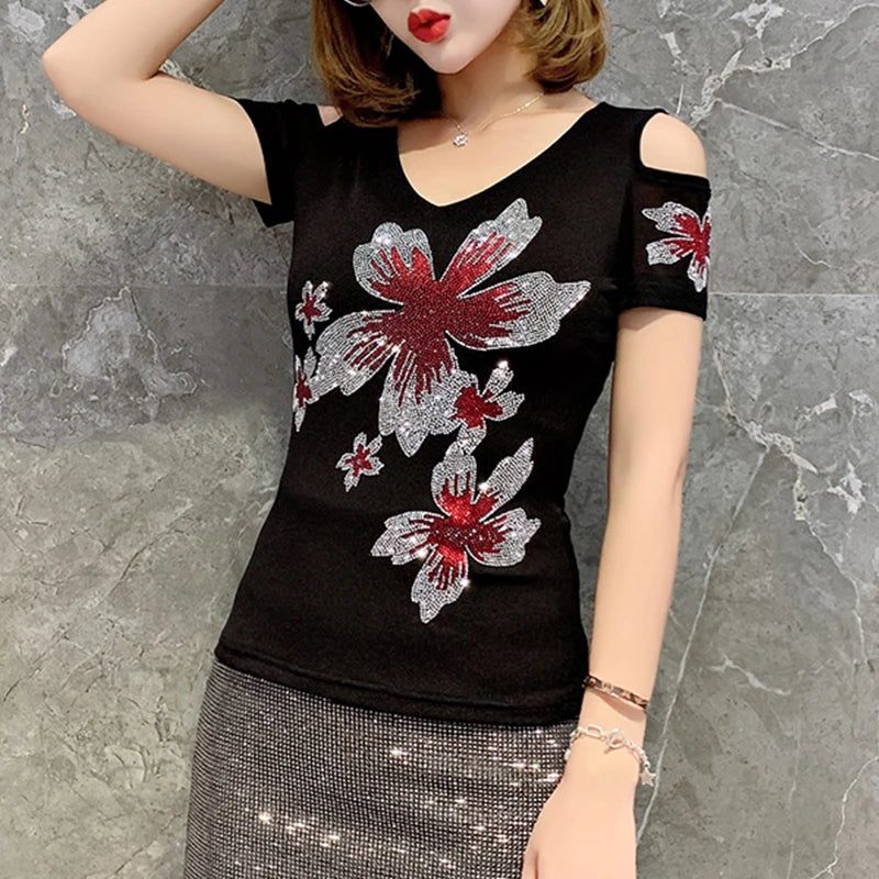 Dehnbares, schmal geschnittenes T-Shirt aus Mesh im koreanischen Stil