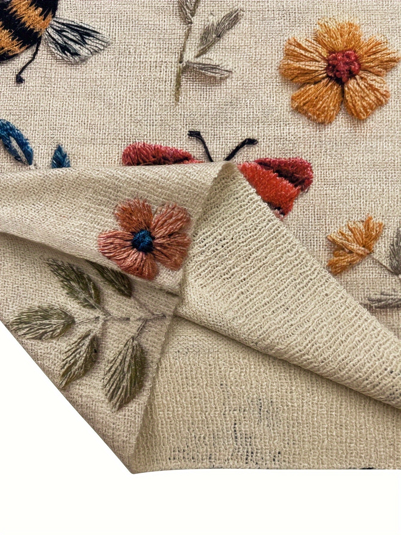 Pullover mit Blumen und Insektenstickerei für Damen
