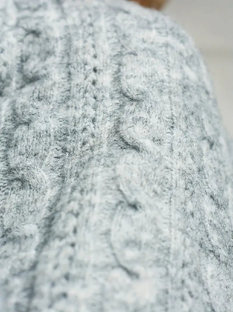 STRICK KABEL CARDIGAN | ELEGANTER WARMHALTER