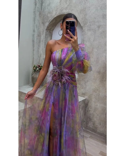 Asymmetrisches Maxikleid | Tüll & Blumendetail | Elegant und Glamourös