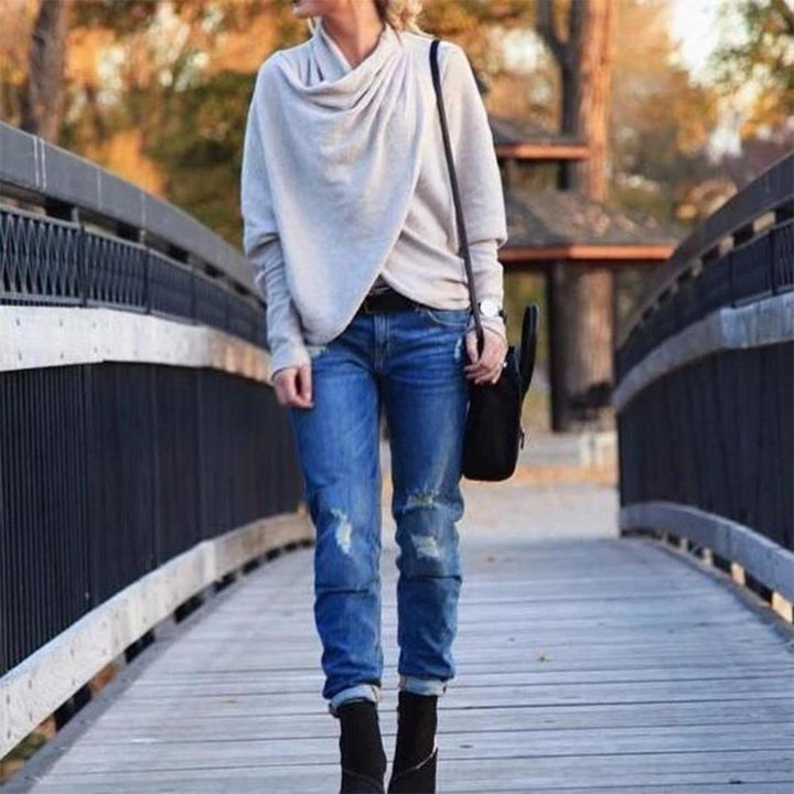 Drapierter Strickpullover mit Rundhalsausschnitt für Frauen