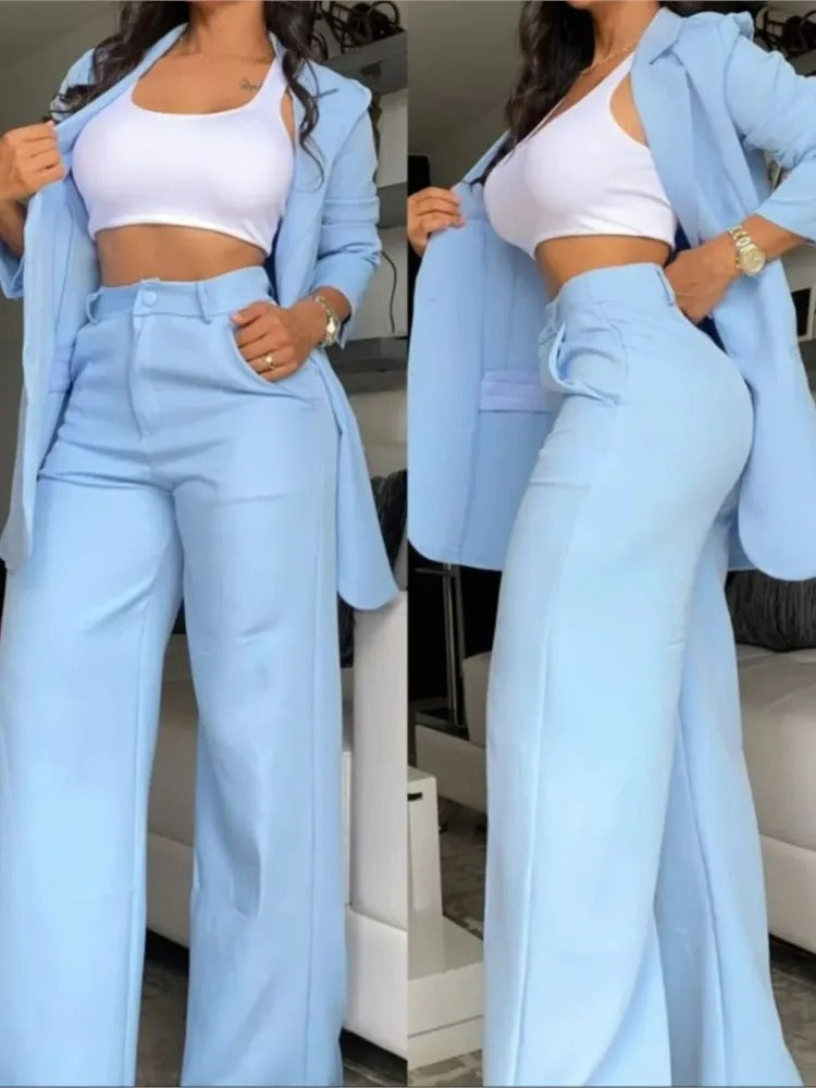 Modernes Jacken- und Hosenset für Frauen